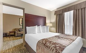 Best Western Plus Pembina Inn & Suites